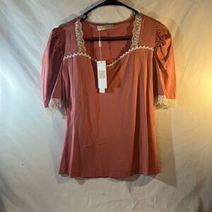 Women's Lace Trim Top - Pink